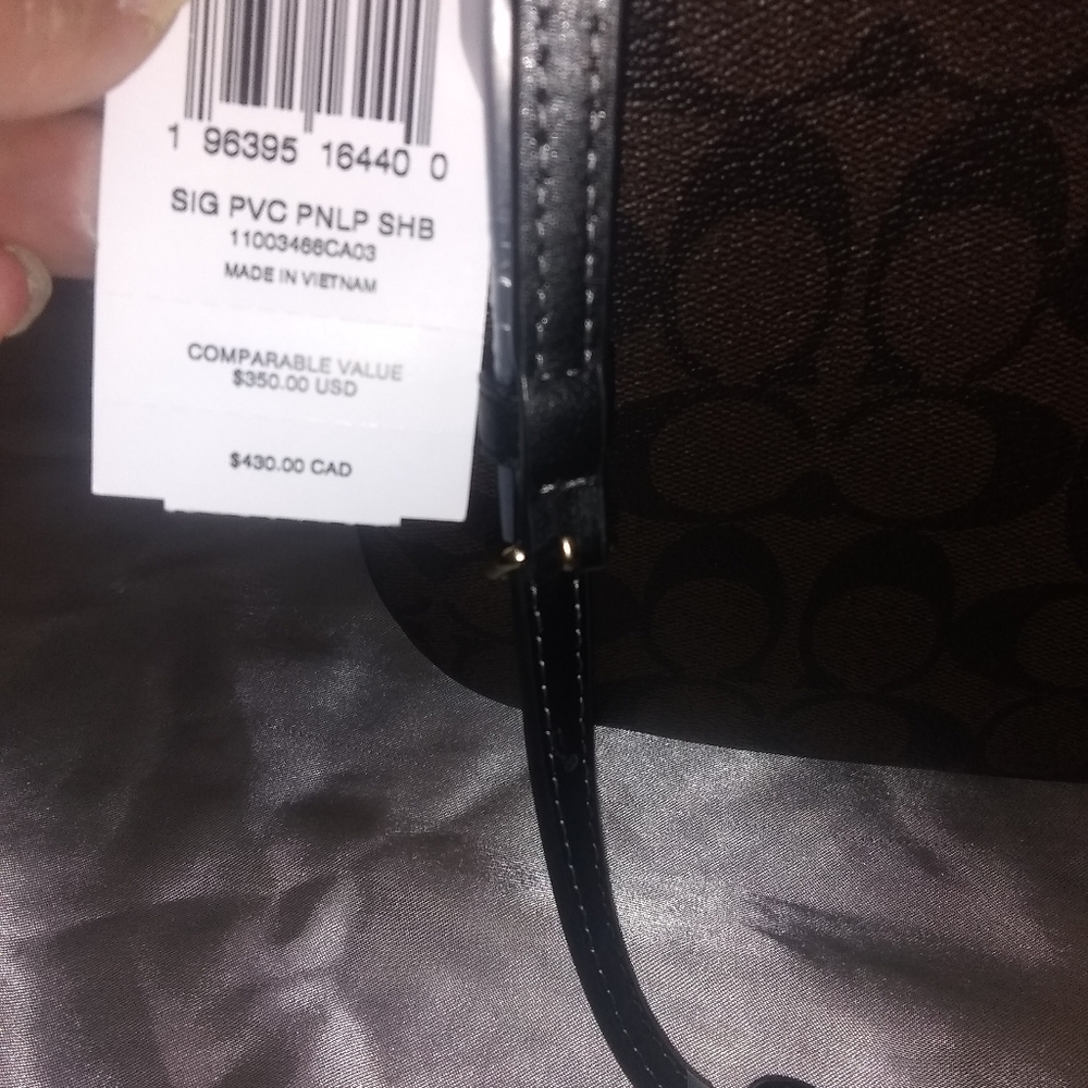 Coach Brown Signature Canvas Shoulder Bag with Gold Logo - Picture 6 of 8